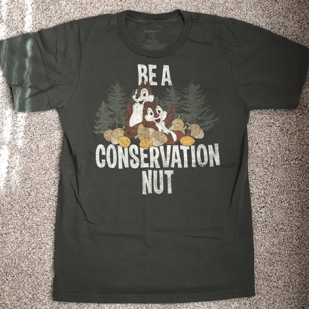 EUC Disney Chip and Dale T-shirt